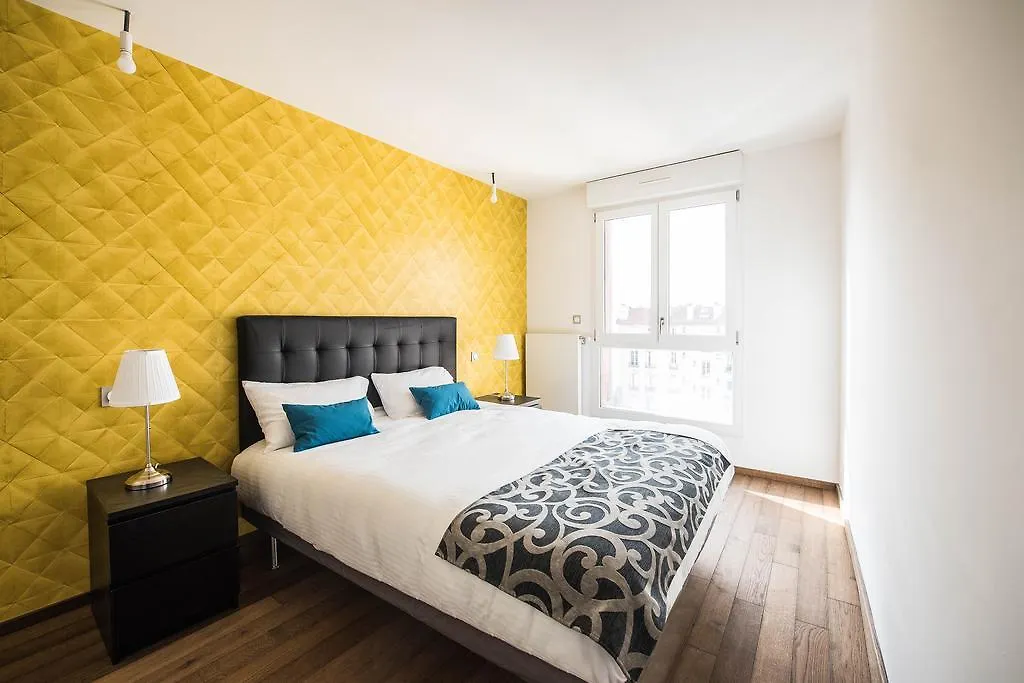 Les Appartements Paris Clichy France