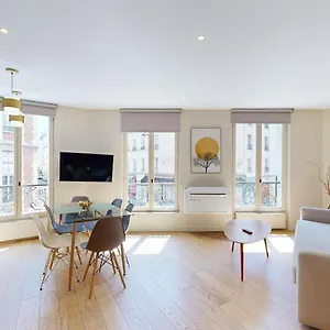 Apartment 179 Mayou - Superbe A, Paris