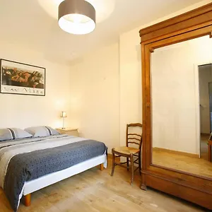 Charmante Sante Apartament
