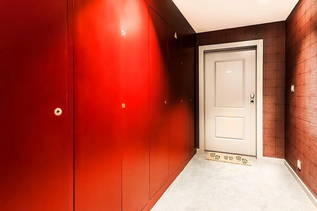 Les Appartements Paris Clichy 0*,  France